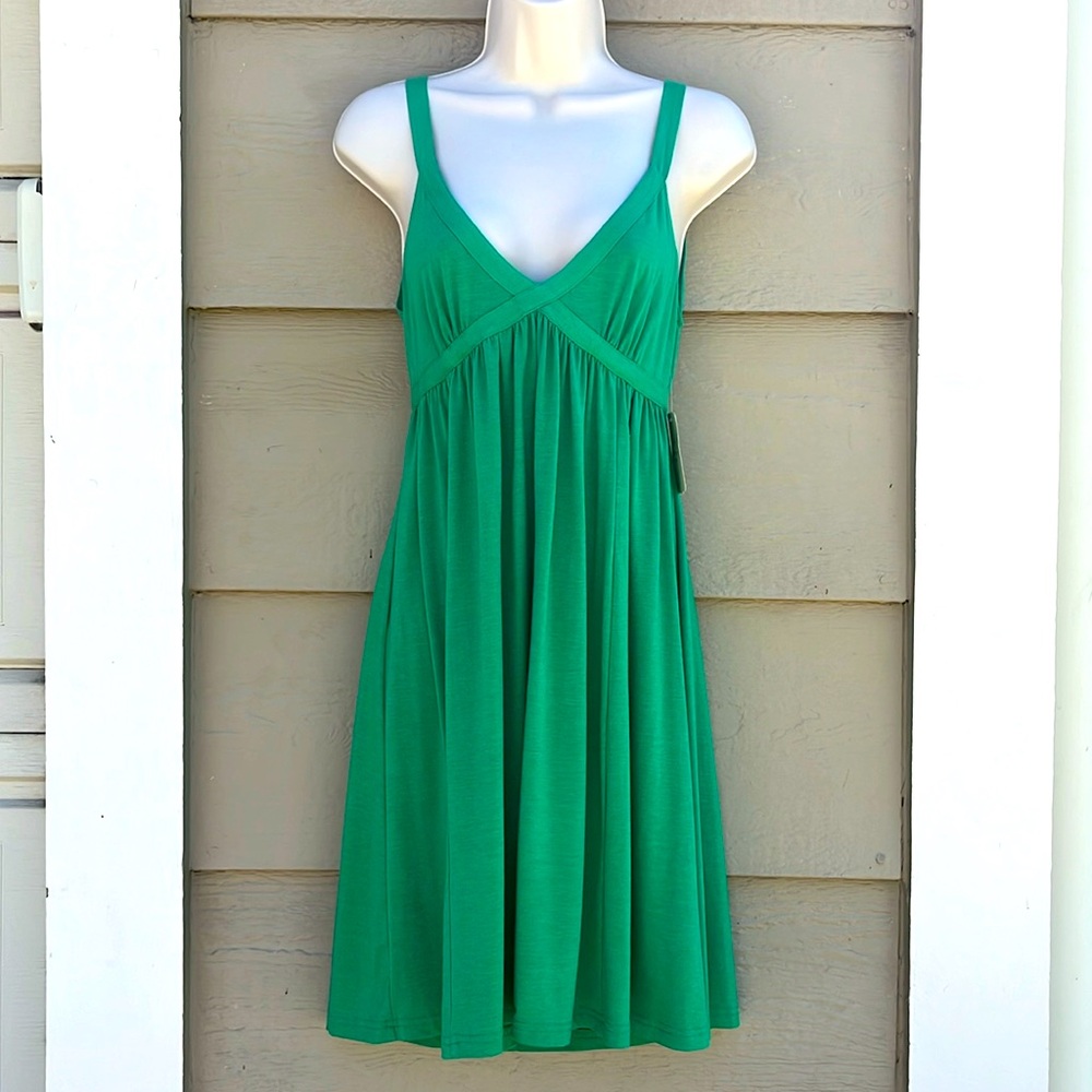 Emerald green jersey dress